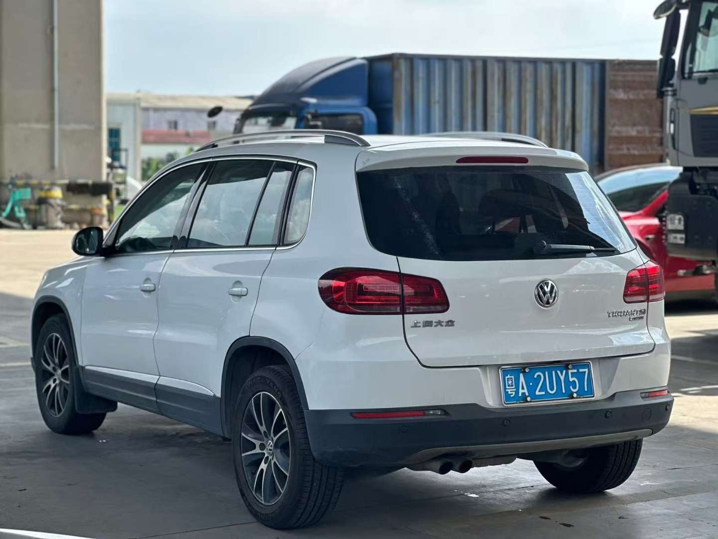 Volkswagen Tiguan 1.8TSI Automatic AWD Luxury 3