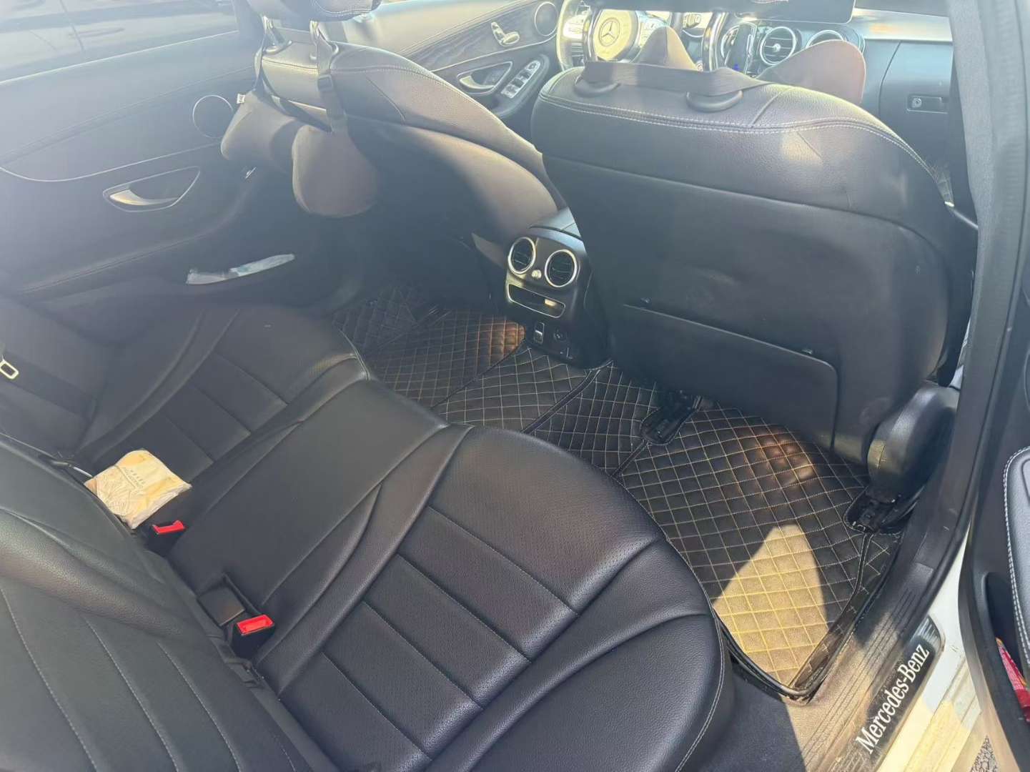 Mercedes-Benz C-Class C200L Sport Edition 5