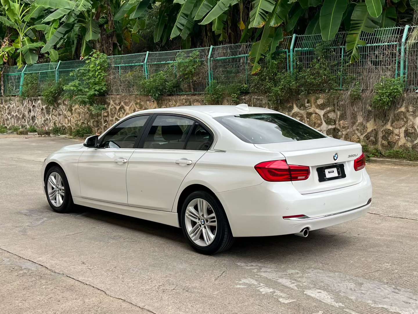 BMW 3 Series 2016 320Li Fashion 8