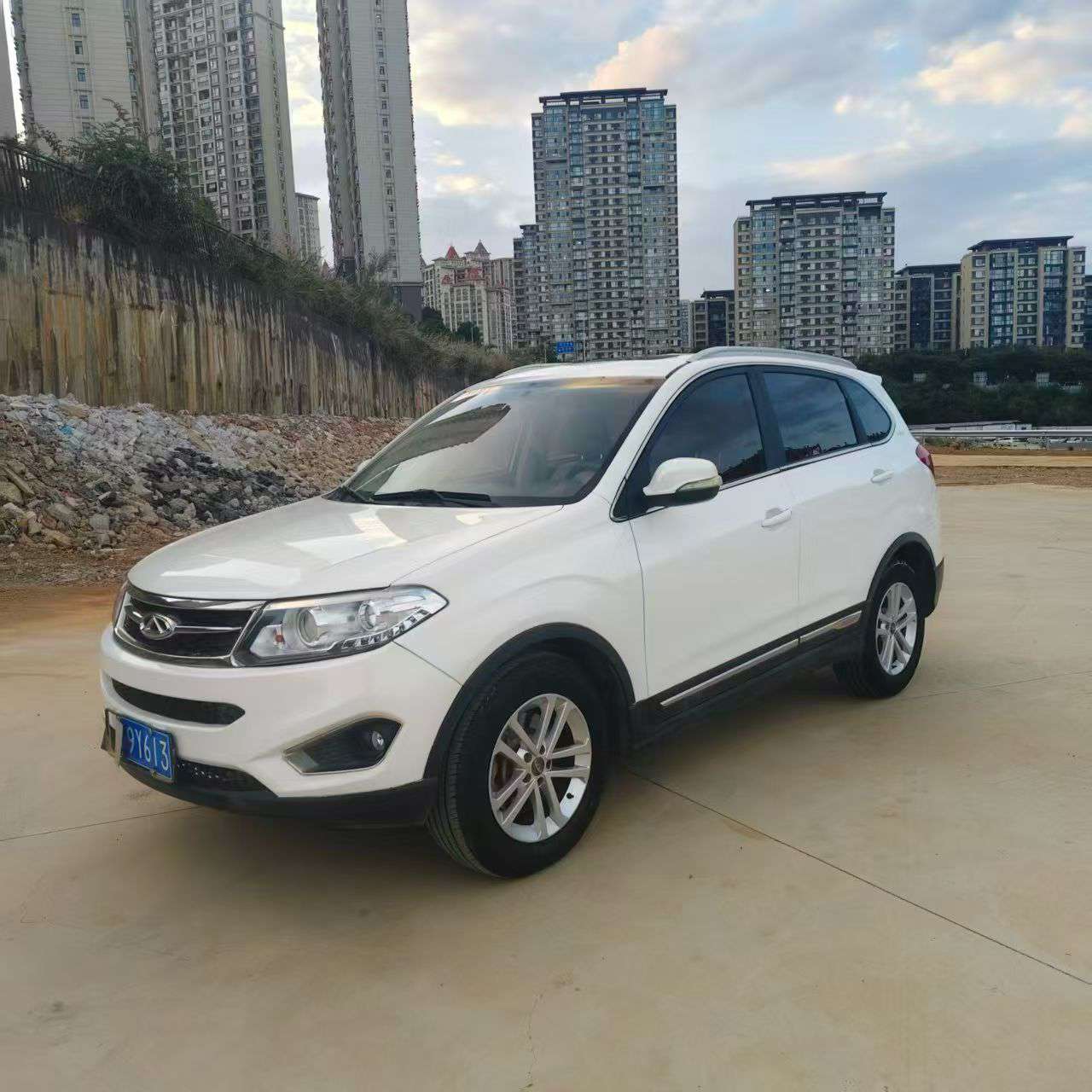 Chery Tiggo 5 2.0L Manual 2