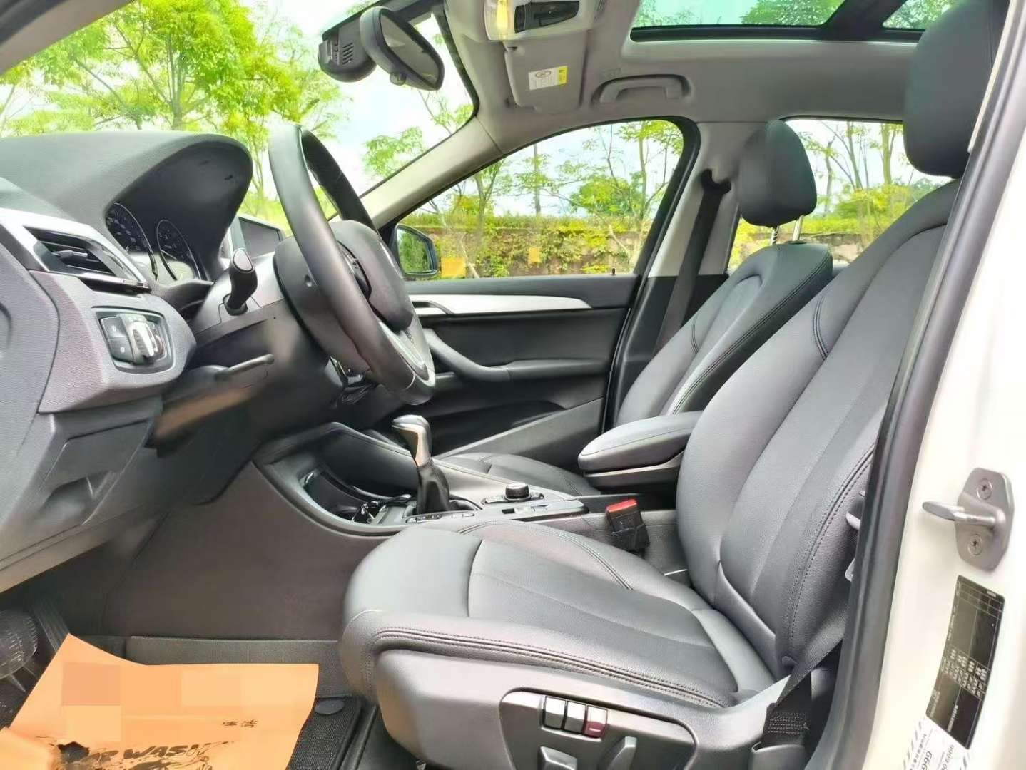 BMW X1 2019 sDrive20Li 2.0T Leading Edition 7