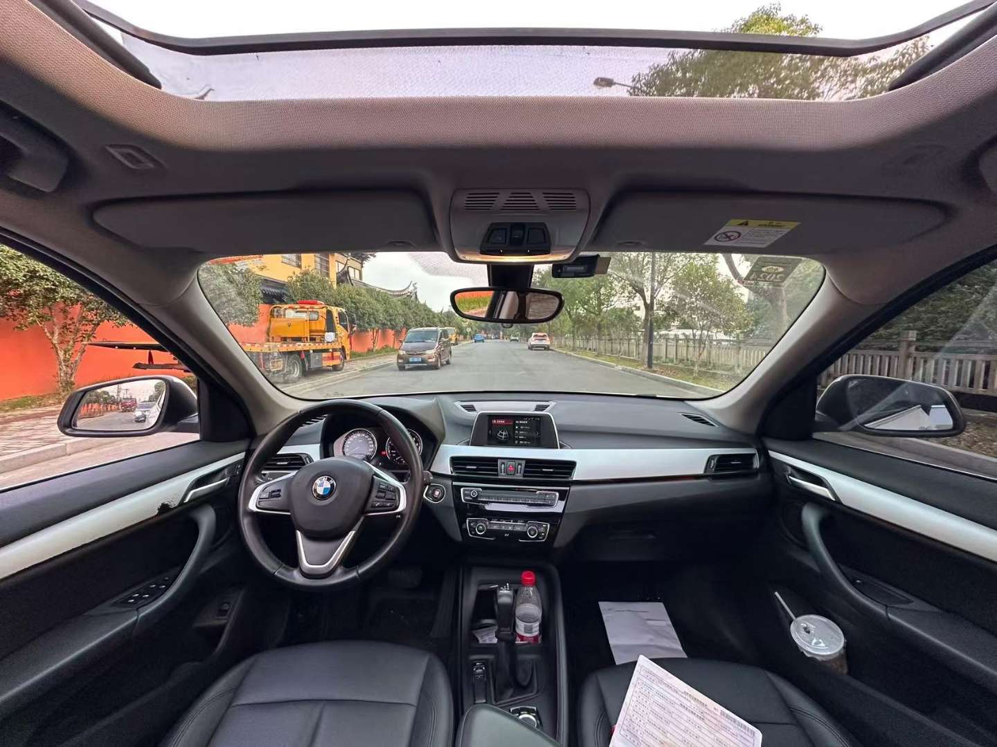 BMW X1 sDrive20Li 2.0T Leading Edition 5