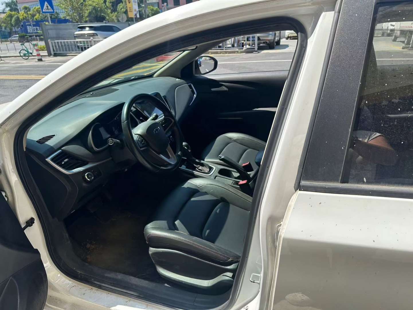 Chevrolet Cruze 1.0T Mild Hybrid Redline 320T Dual-clutch Joy Edition 6
