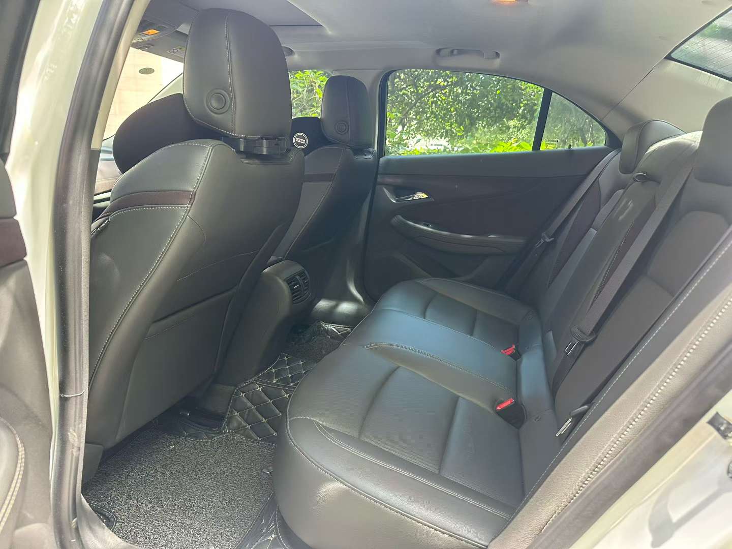 Chevrolet Malibu 5