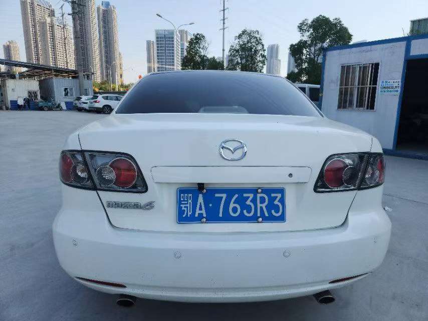Mazda 6 4