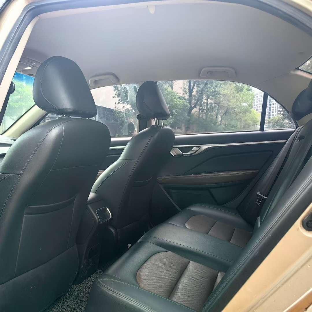 Geely Vision 6