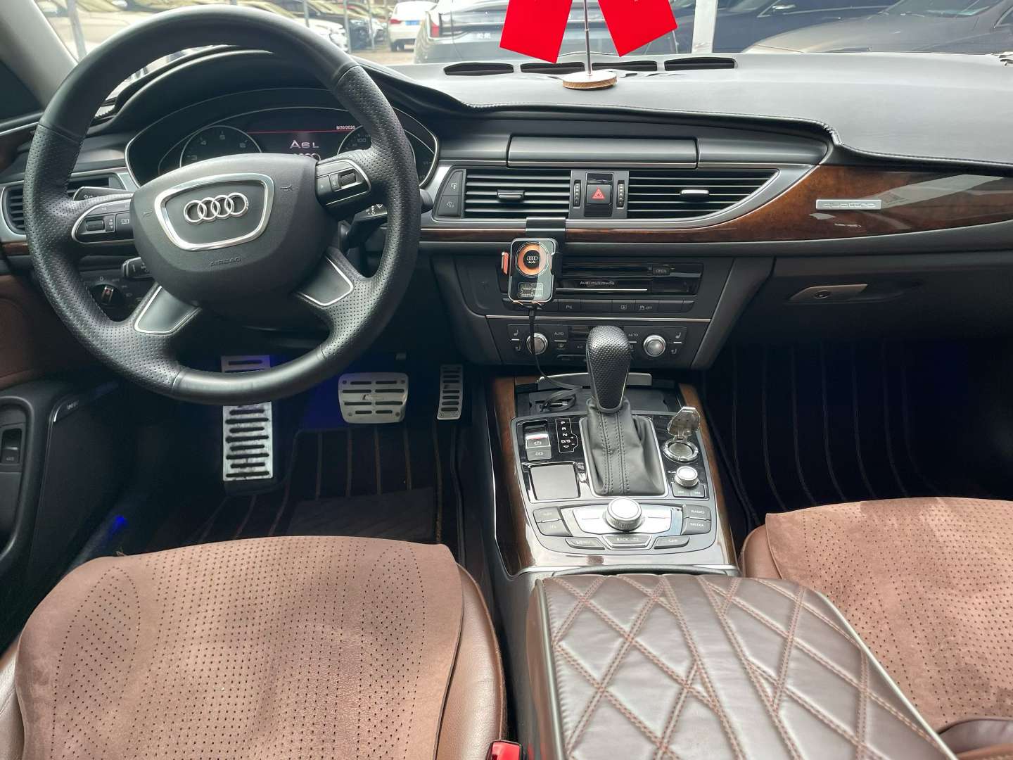 Audi A6L 2.5 High Spec Comfort Version 4