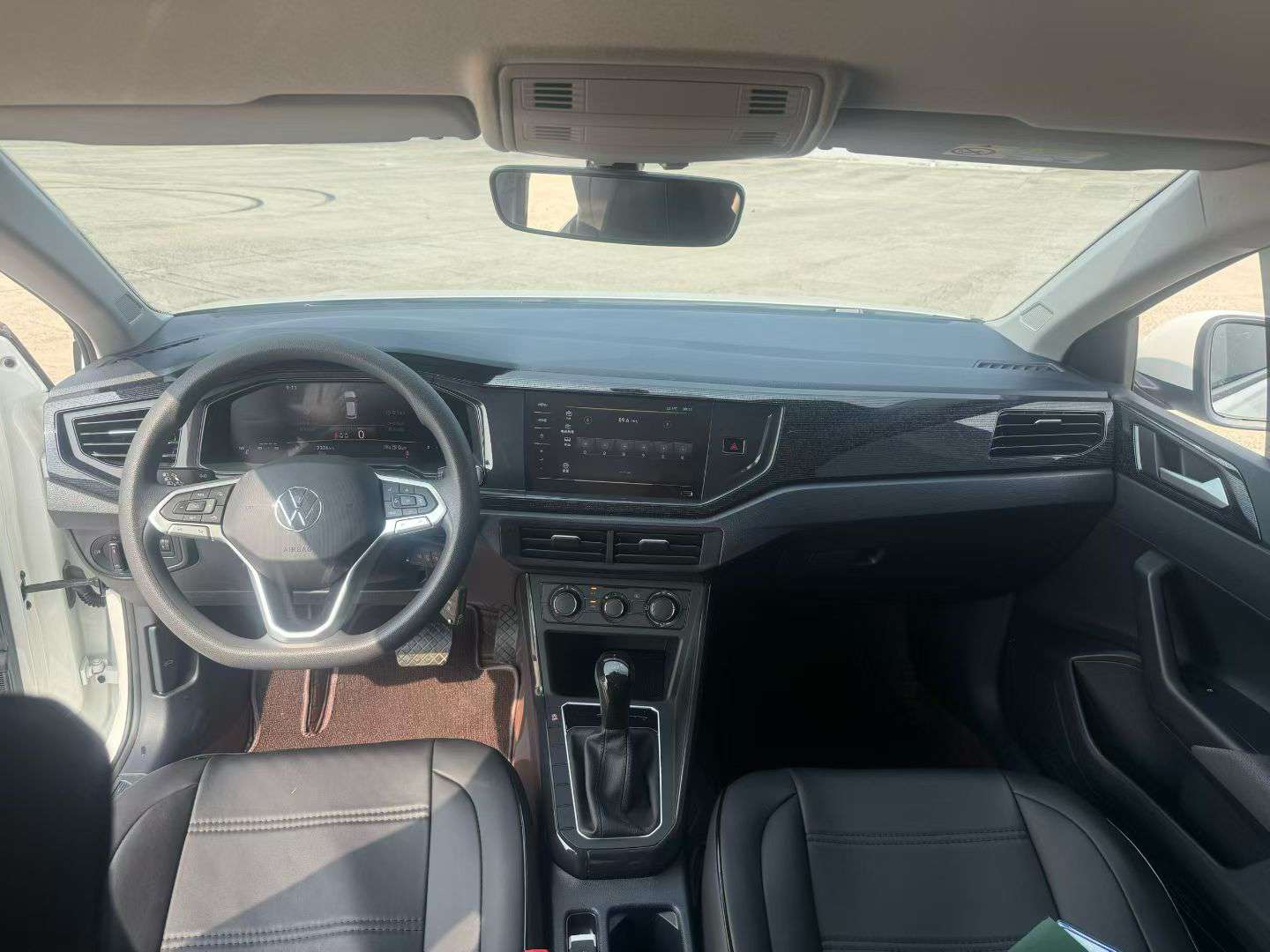 Volkswagen Lavida XR 1.5L Automatic Xin Yi Edition 5