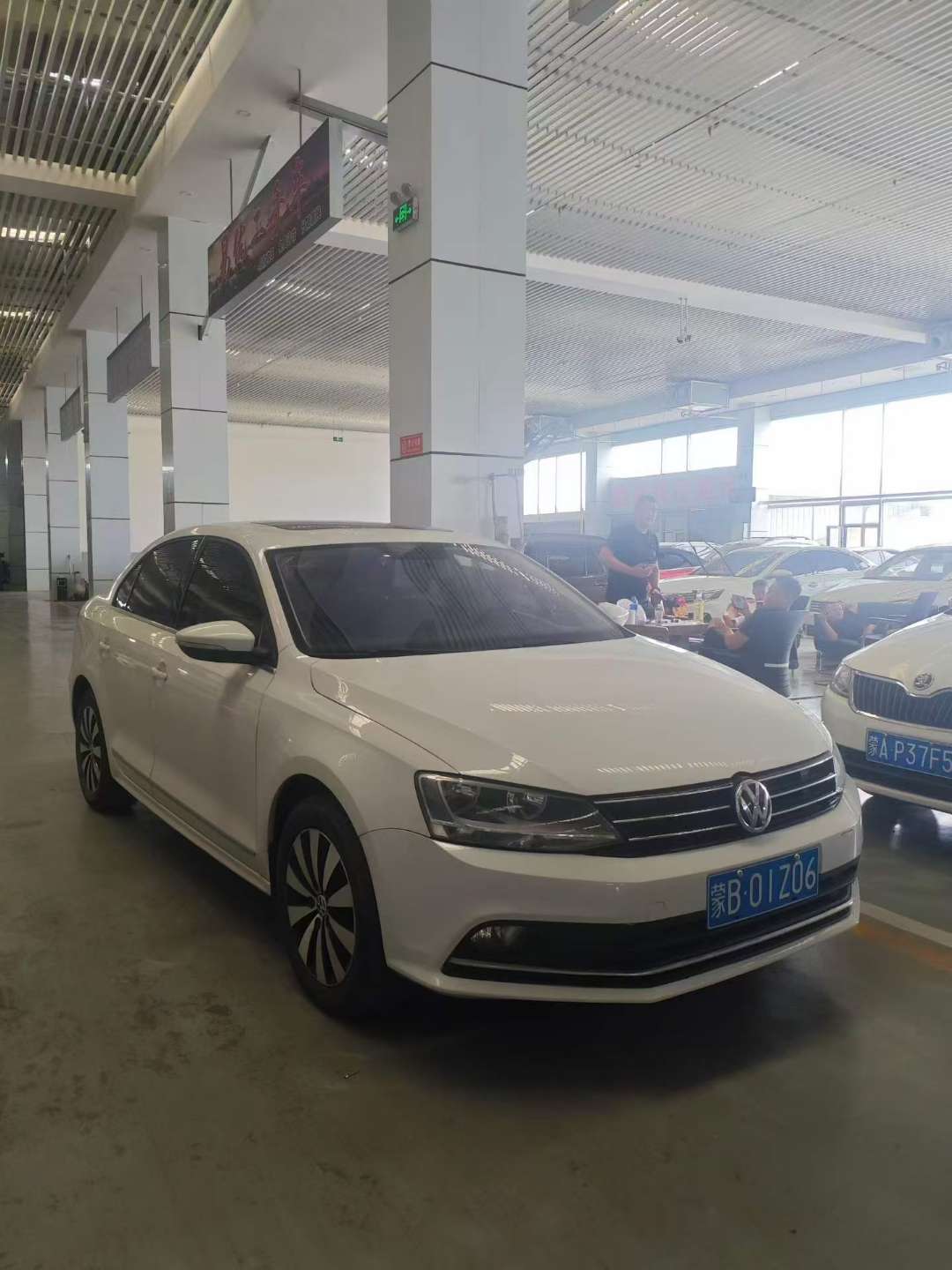 Volkswagen Sagitar 3