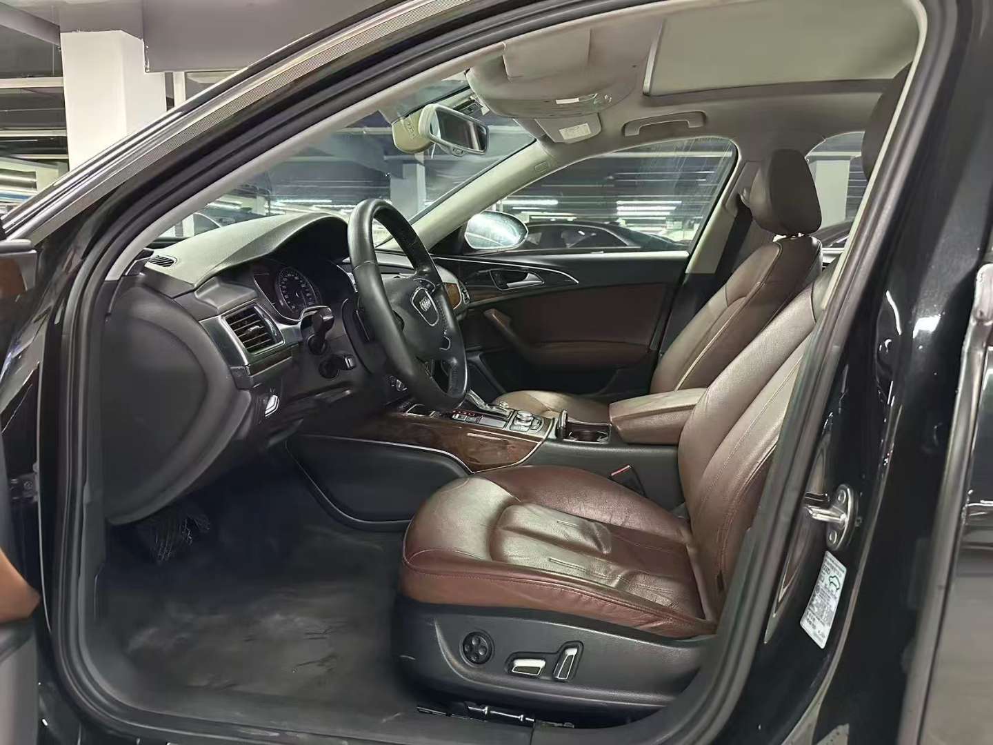 Audi A6L 2.5 Automatic Sunroof Comfort 6