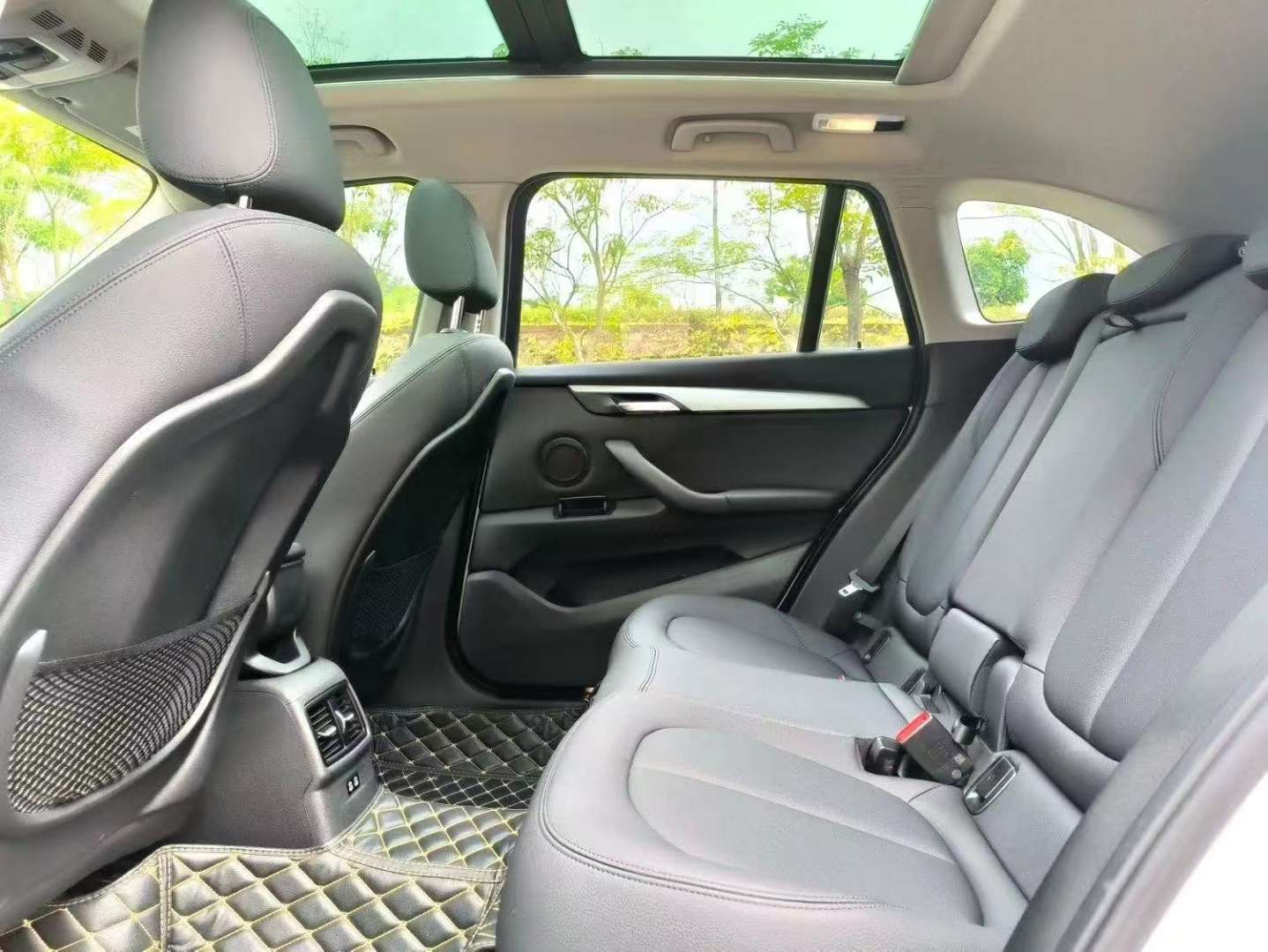 BMW X1 2019 sDrive20Li 2.0T Leading Edition 8