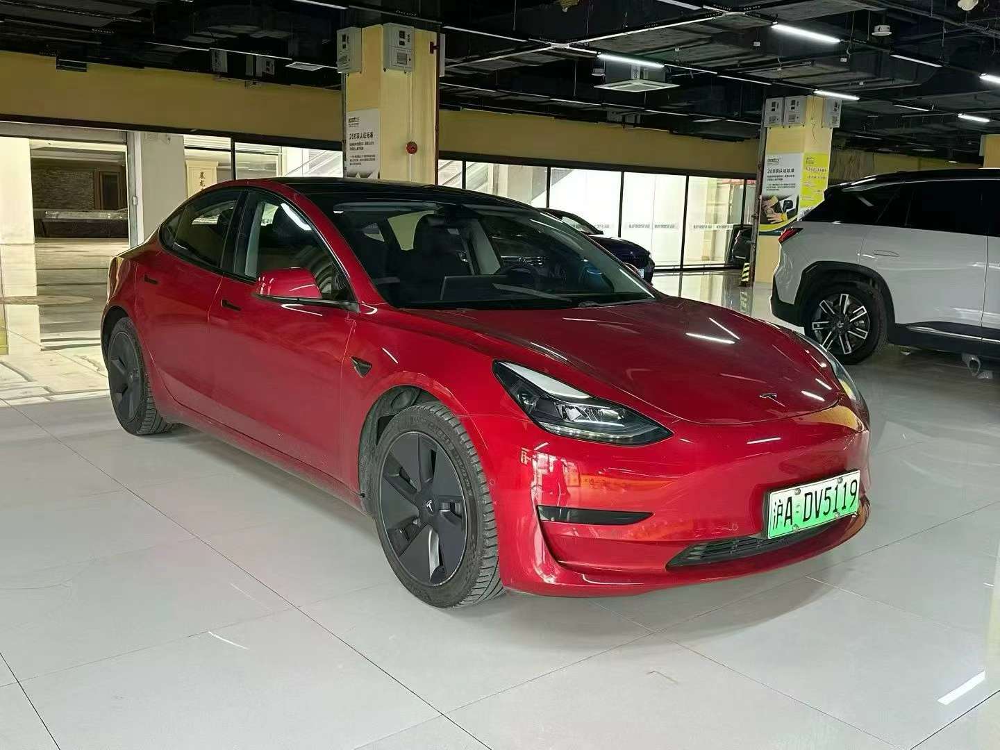 Tesla Model 3 21 3