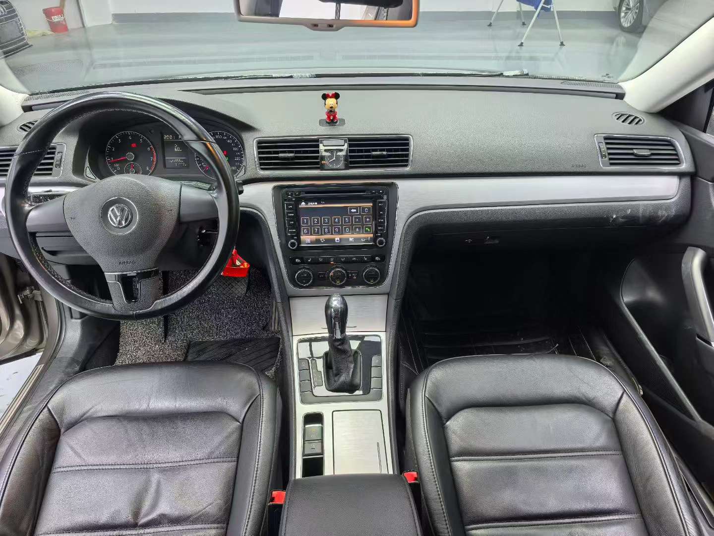 Volkswagen Passat 2013 9