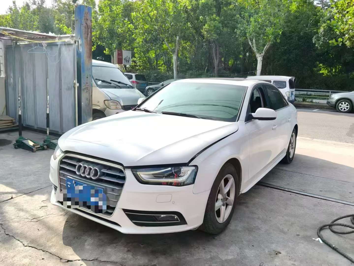 Audi A4L A4L Automatic Sunroof