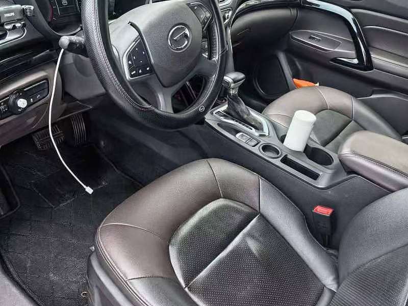 Trumpchi GS4 2016 235T G-DCT Luxury Edition 3