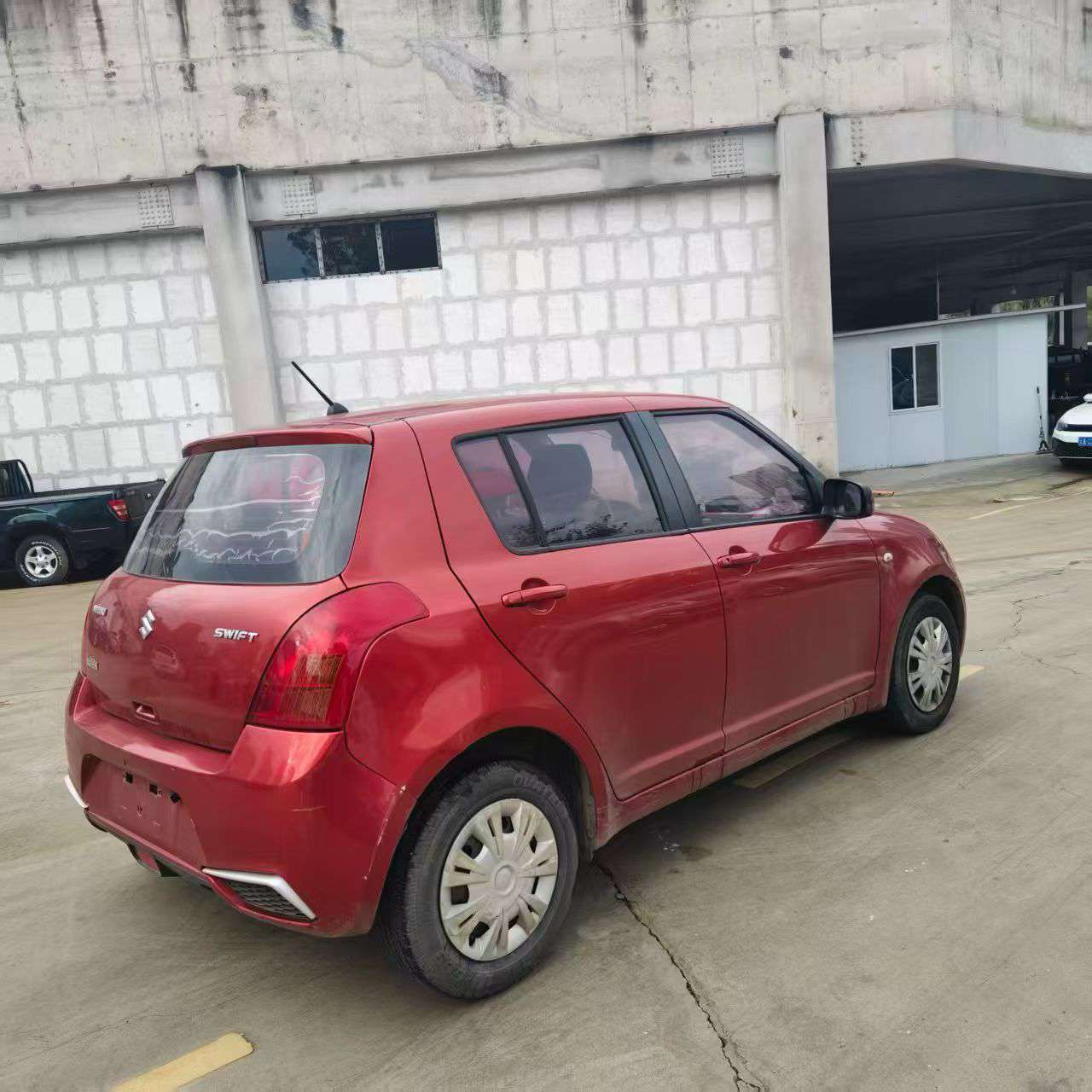 Suzuki Swift 1.3L Manual 5