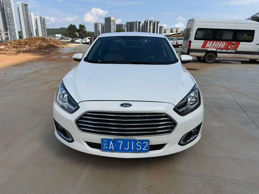 Ford Escort 1.5L Automatic