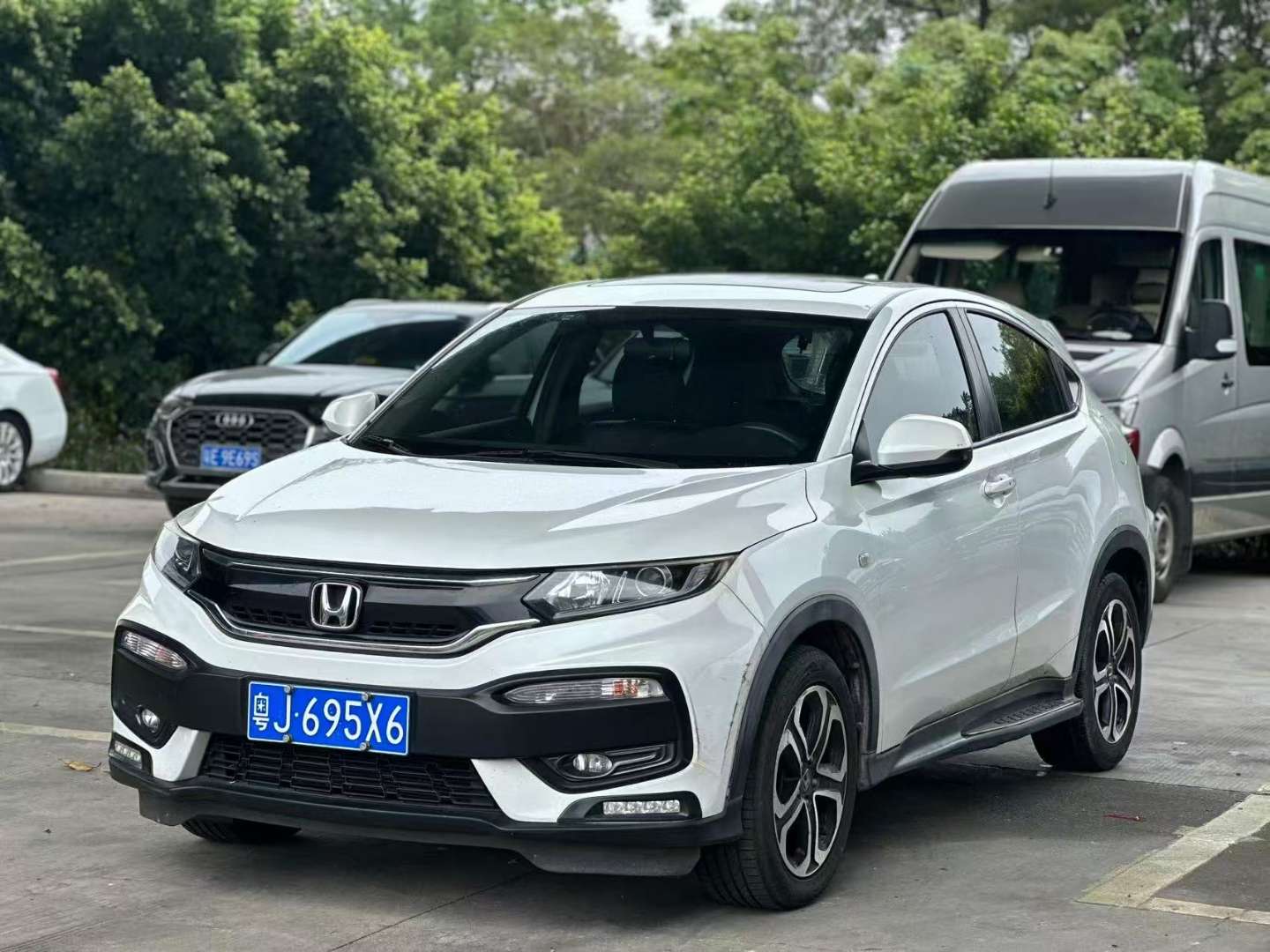 Honda XR-V 1.8L Comfort Edition 2