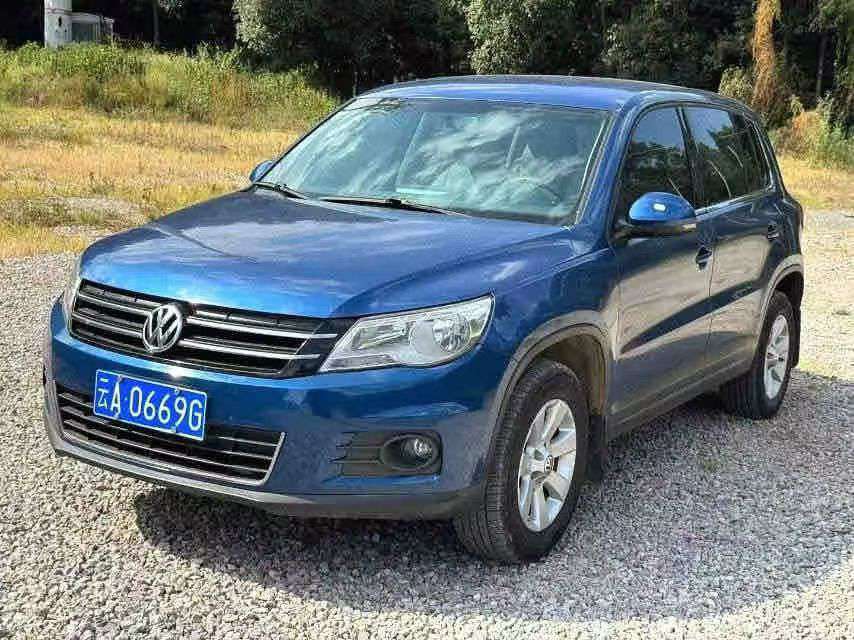 Volkswagen Tiguan Manual 1.8T