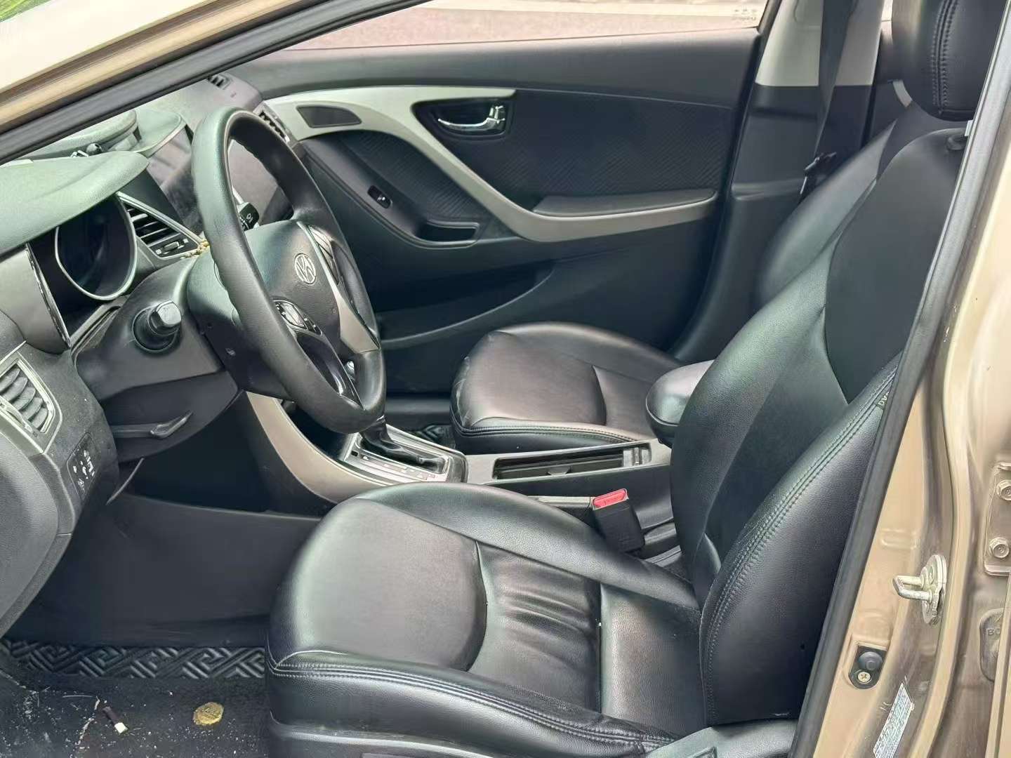 Hyundai Elantra 2014 Automatic Sunroof Push Button Start 4