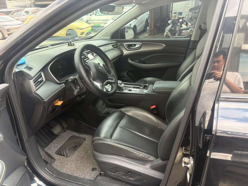Roewe eRX5 1.5T Guochao Ronglin Luxury Edition 3