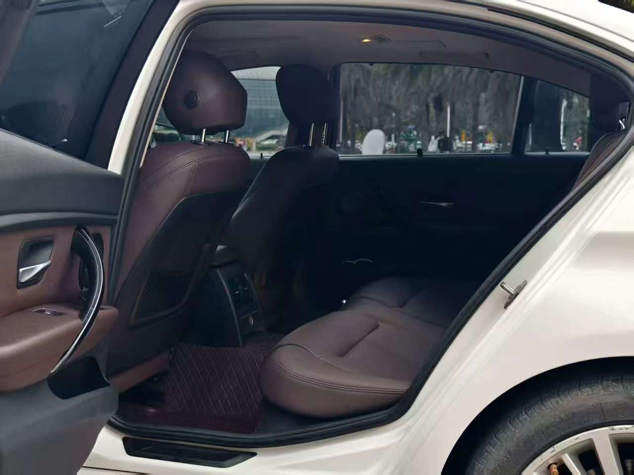 BMW 3 Series 2018 320Li Long Wheelbase Fashion Edition 6