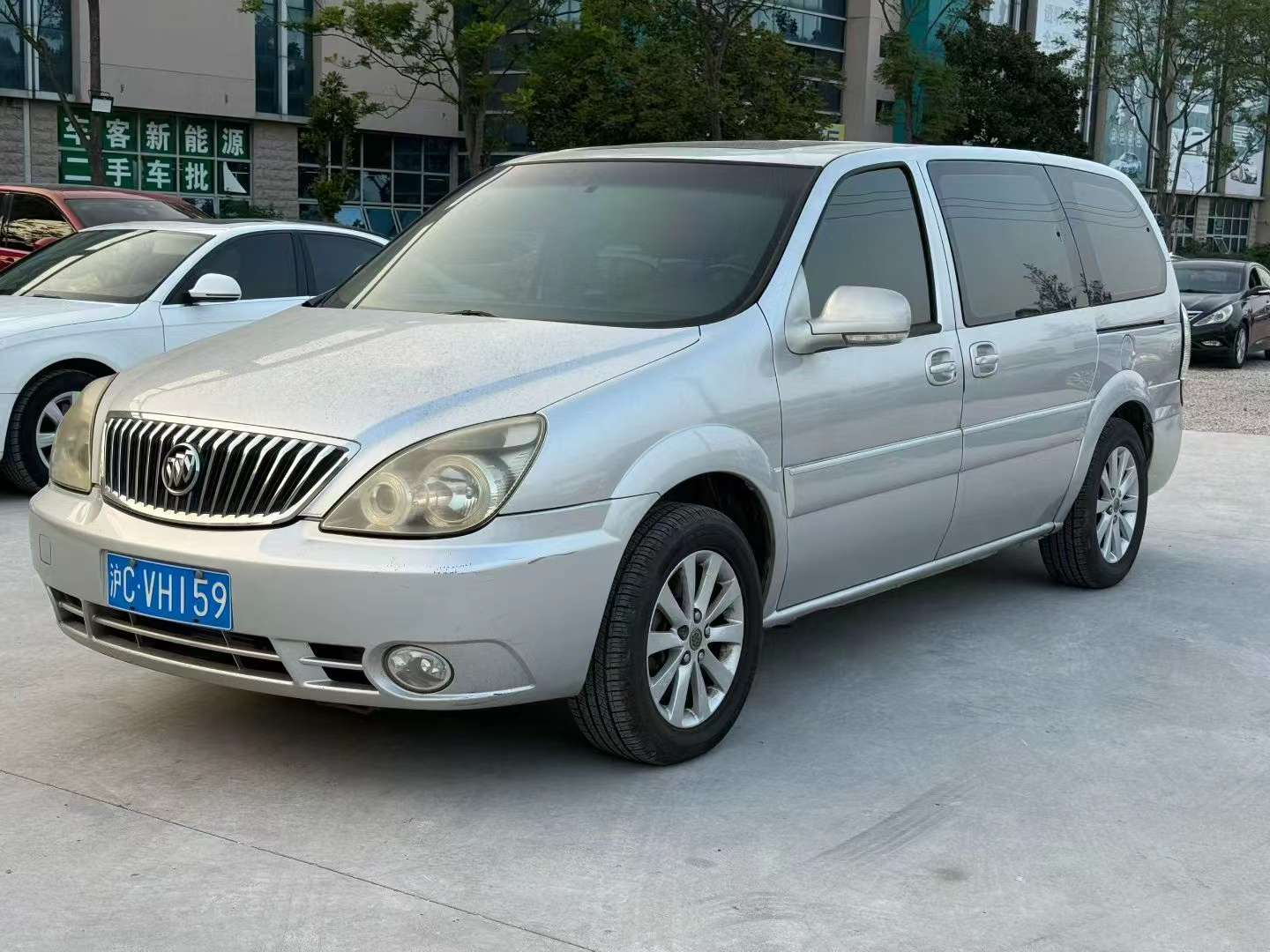 Buick GL8 2014 2.4 Executive Edition 3