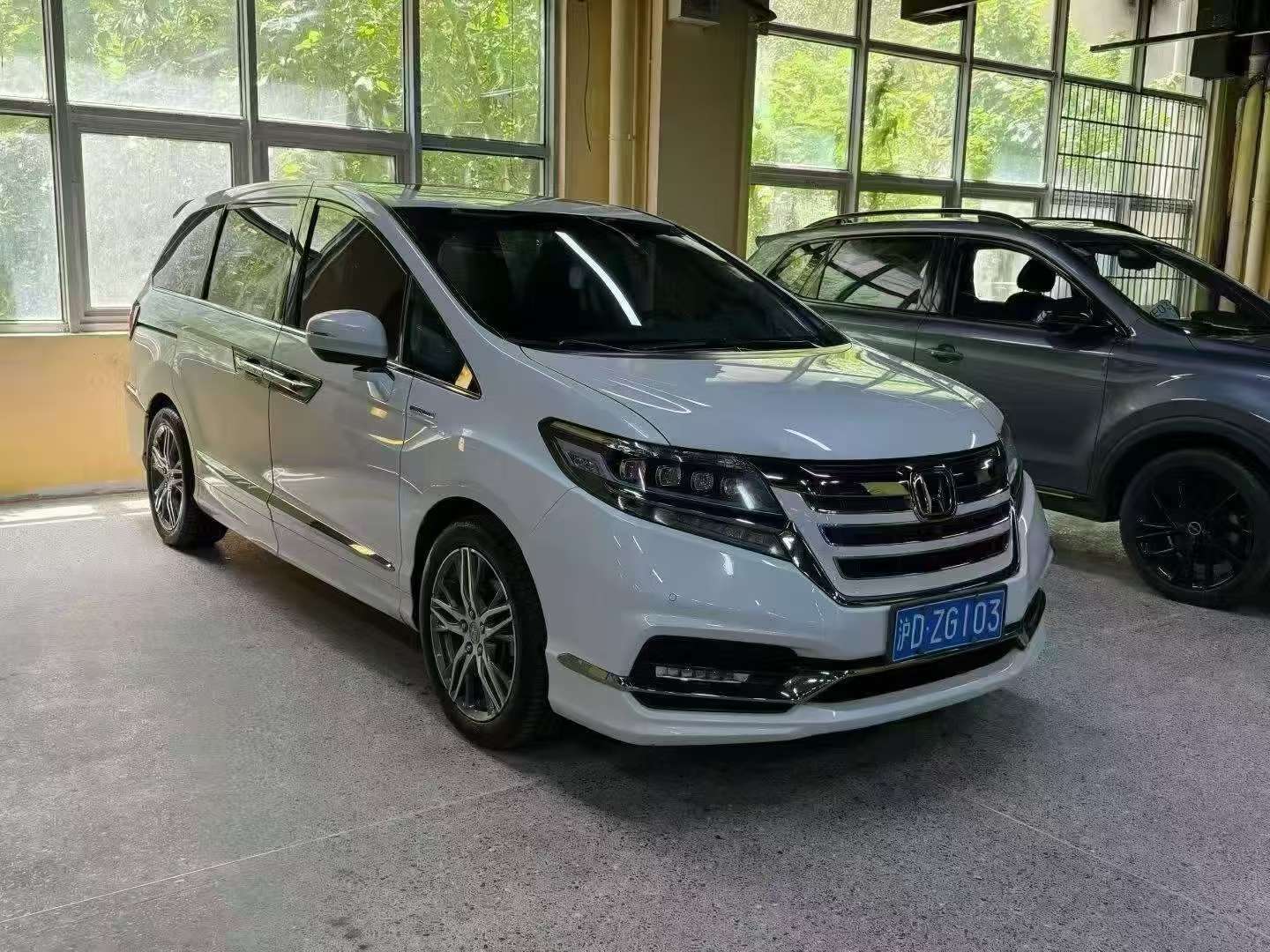Honda Elysion Supreme Edition 3