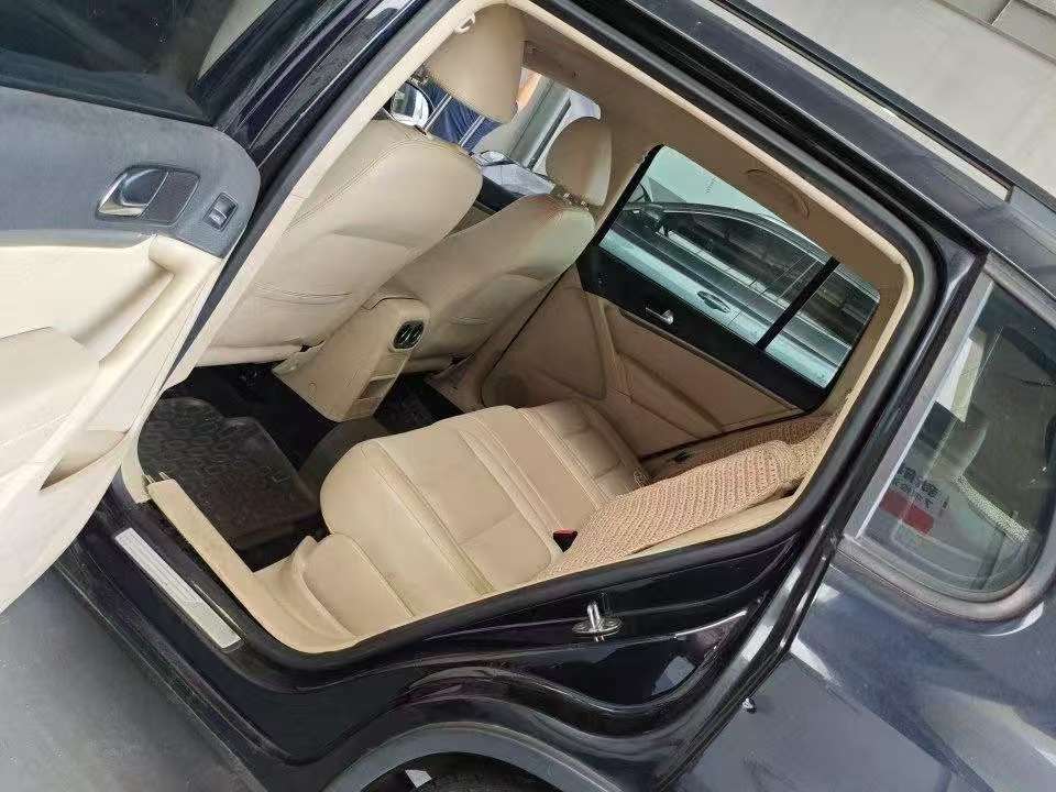 Volkswagen Tiguan 1.8TSI 2WD Comfort Edition 5
