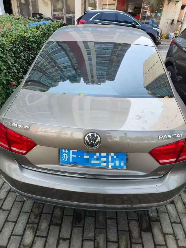 Volkswagen Santana 2.0T Automatic Sunroof 2