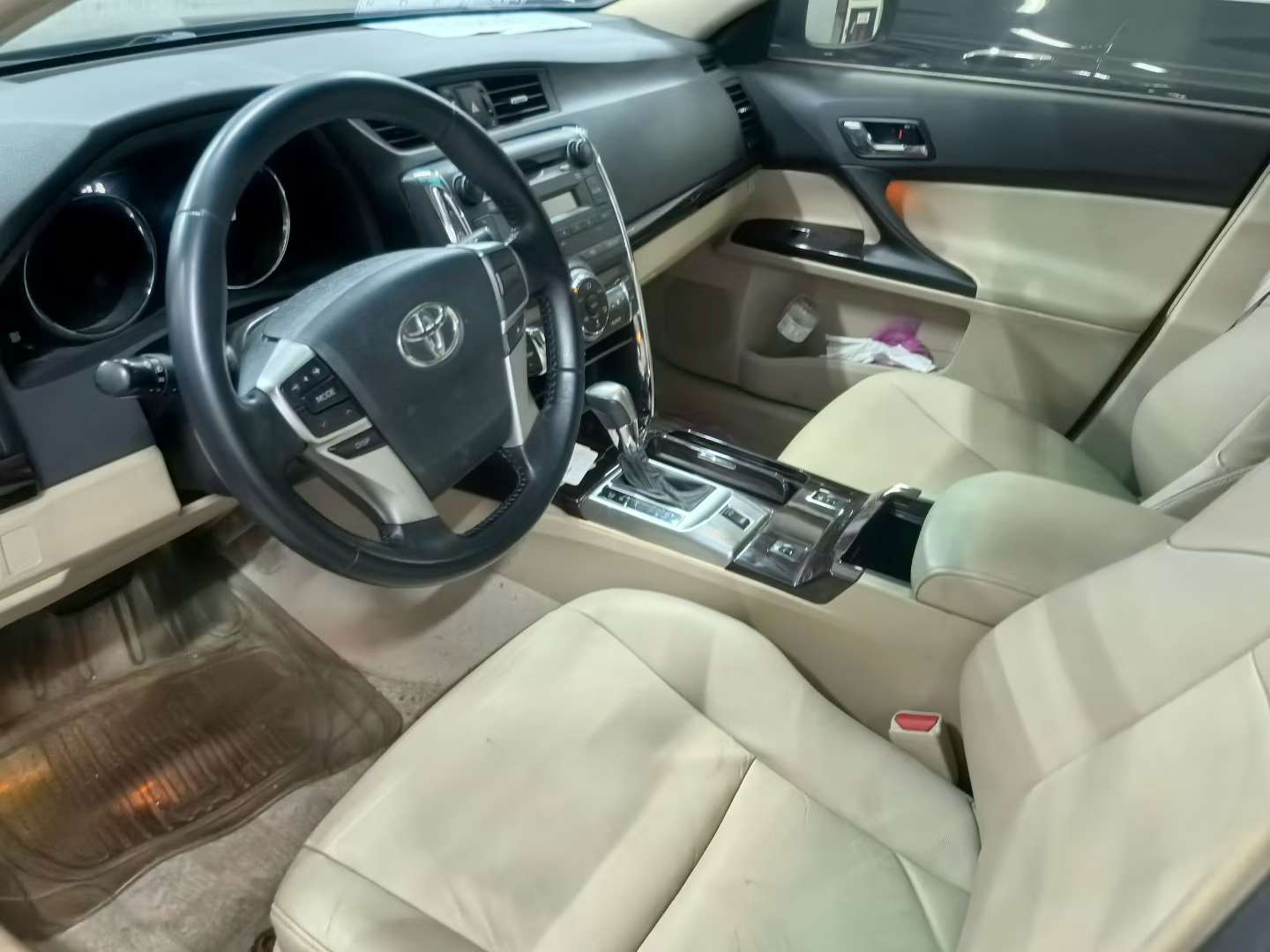 Toyota Reiz 2.5S Elegance Edition 5