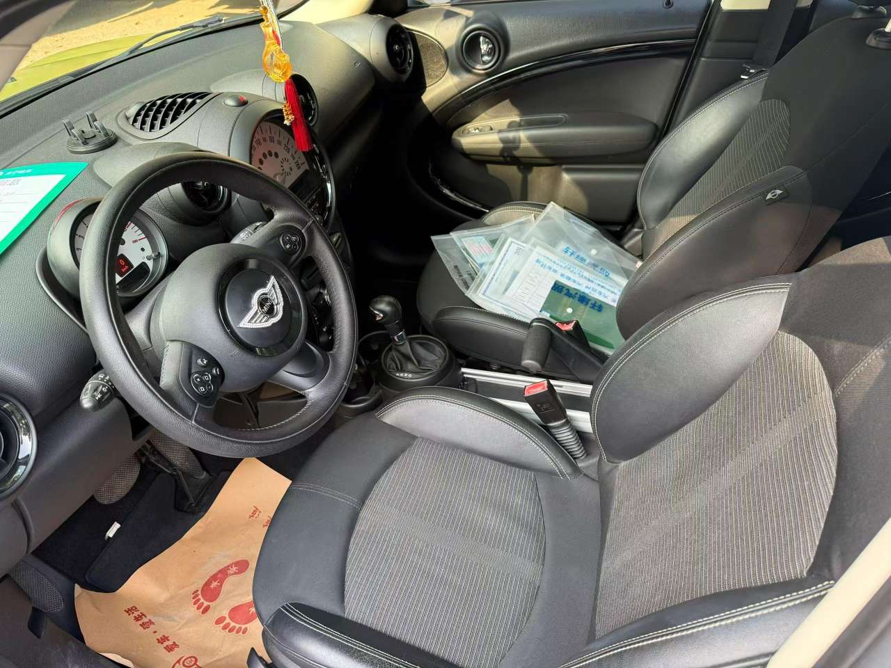 MINI 2013 1.6L Automatic Sunroof 5