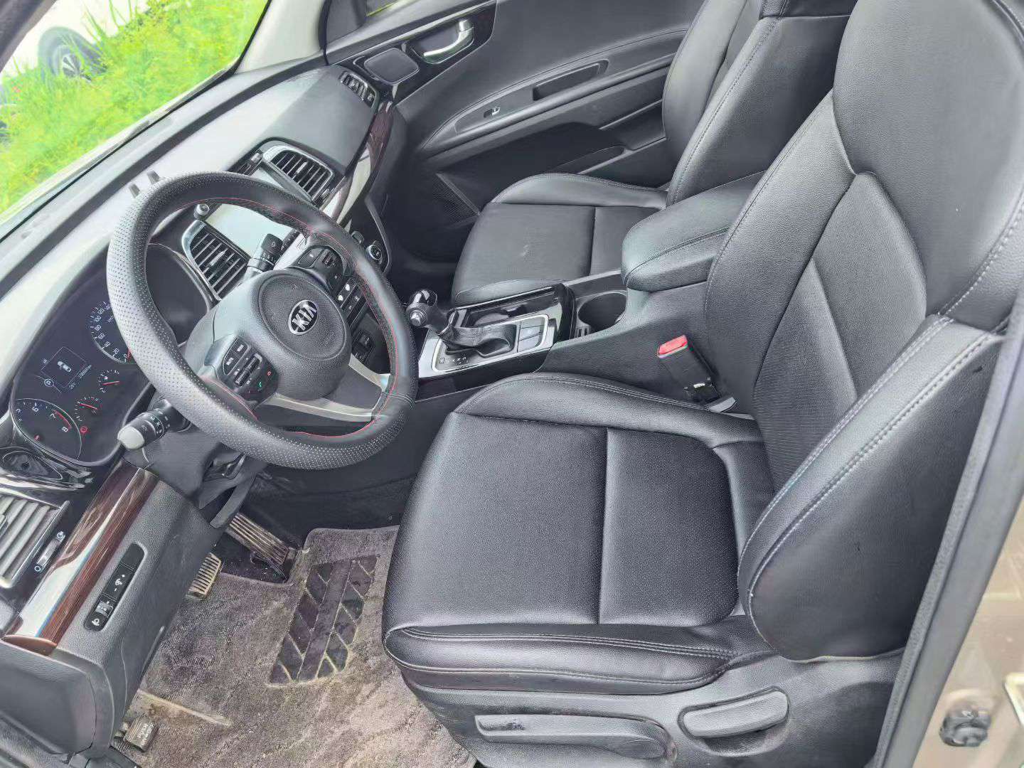 Kia K4 4