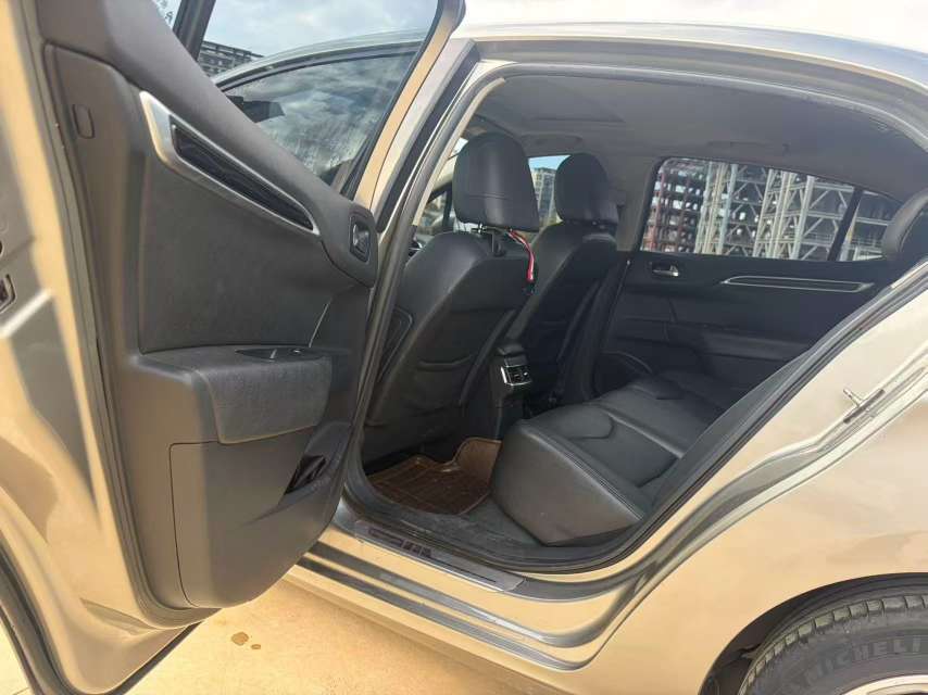Citroën C4L 2013 1.6T Automatic 6
