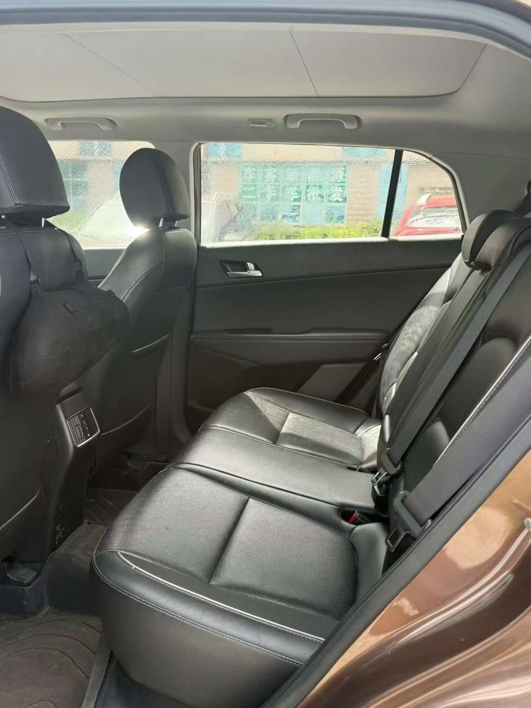 Hyundai ix25 8