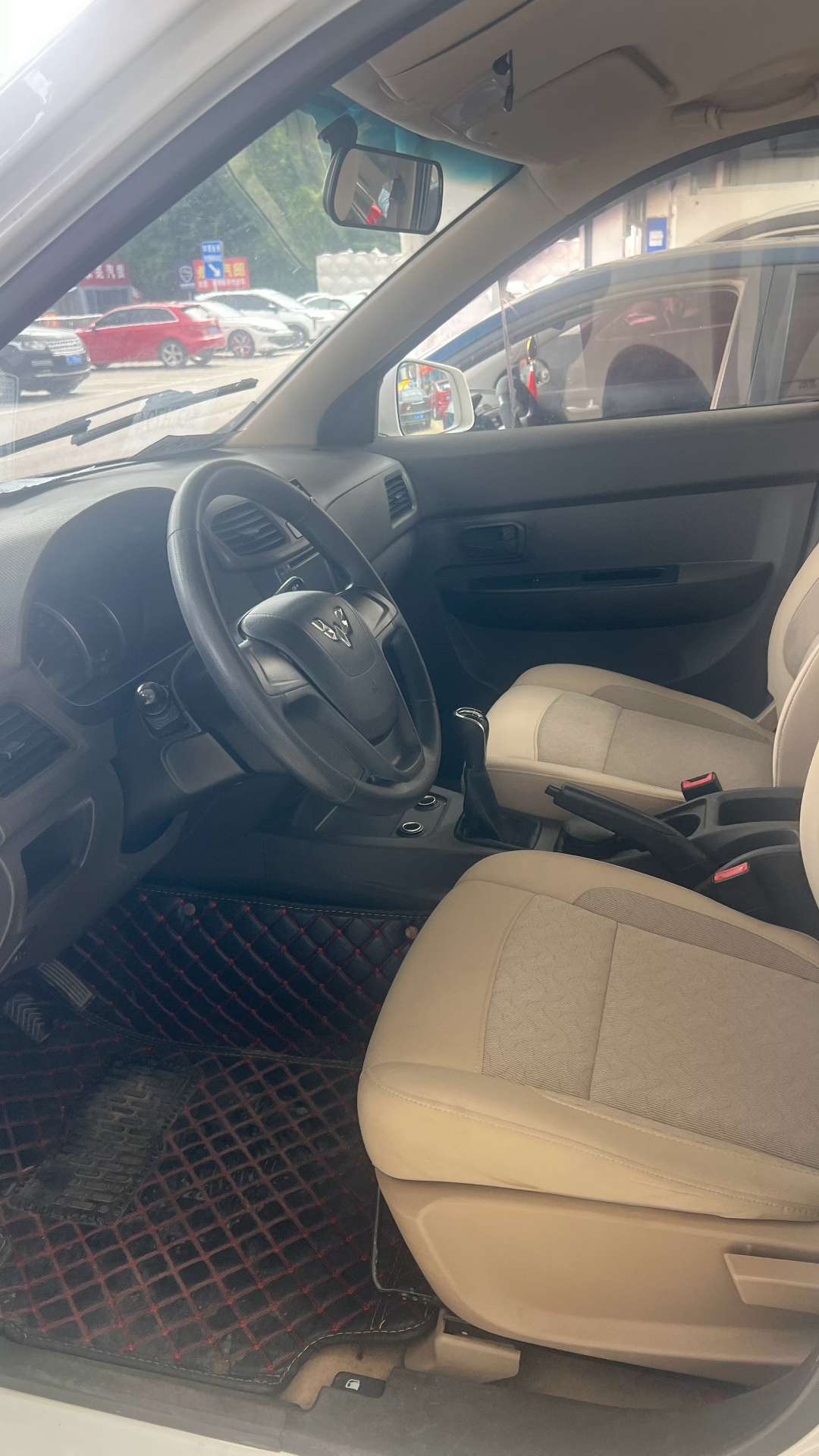 Wuling Hongguang S 2