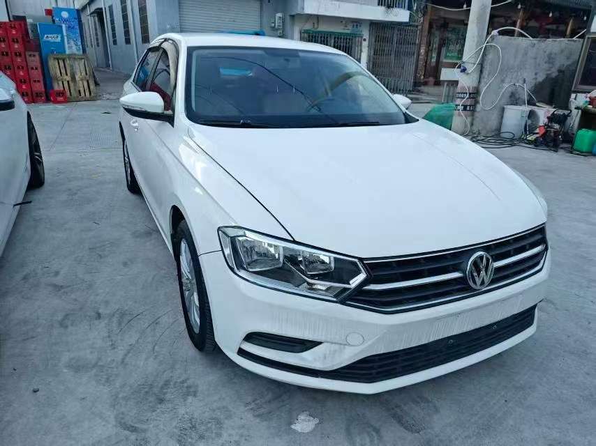 Volkswagen Bora 1.5L Manual Fashion Edition 3