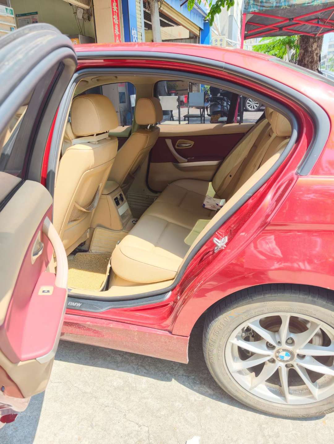 BMW 3 Series 318 Automatic 5