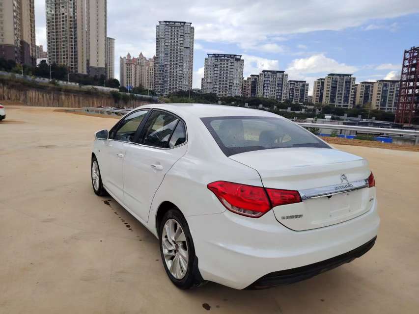 Citroën C4L 3