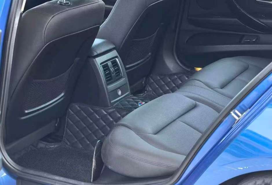 BMW 3 Series 320Li M Sport 5