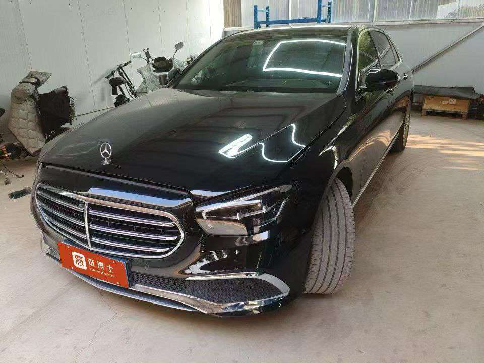Mercedes-Benz E-Class E300L Fashion Edition