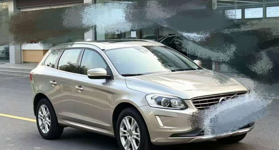 Volvo XC60 2.0T T5 Smart Advance Edition 2