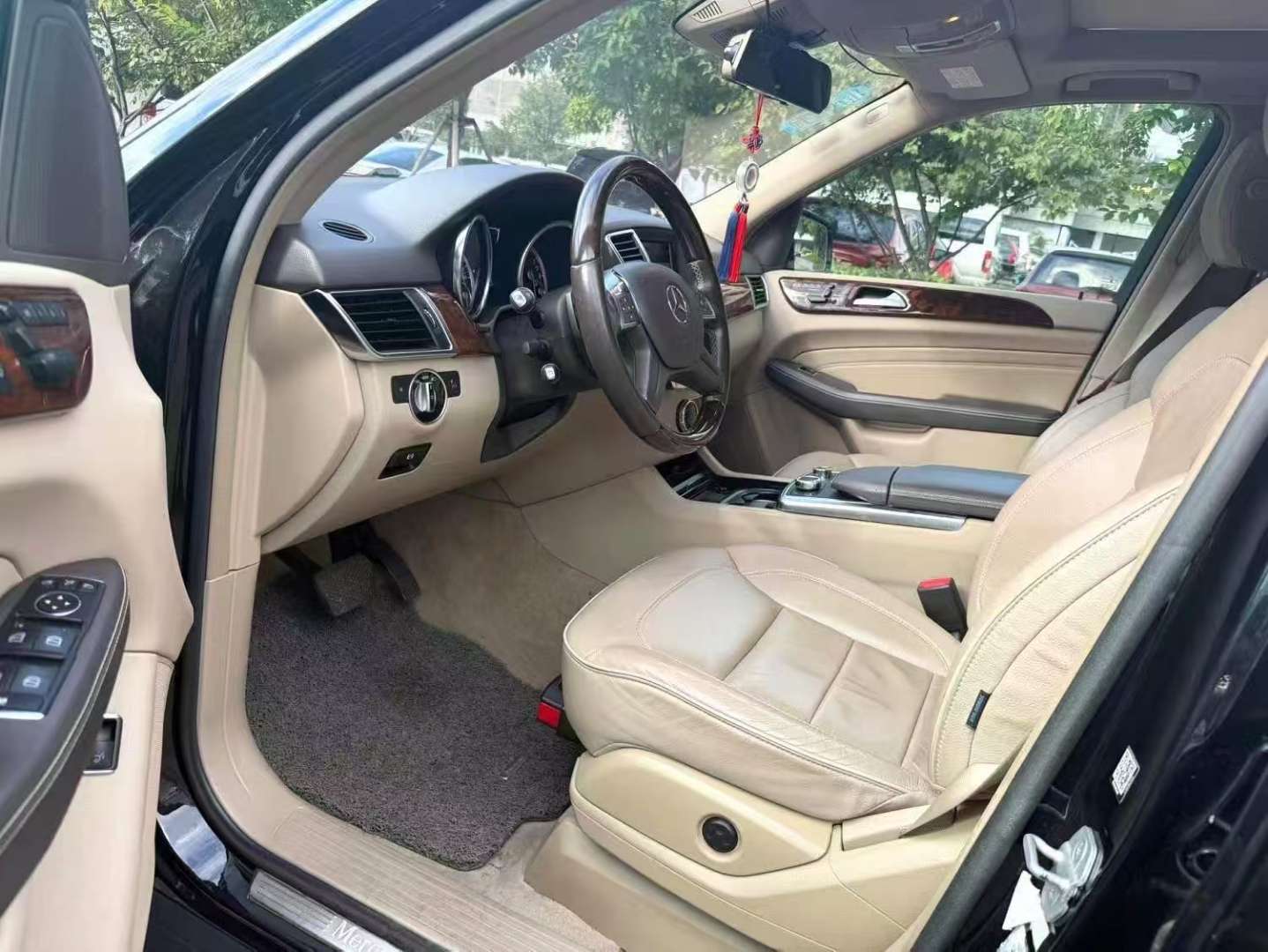 Mercedes-Benz ML ML400 3.0T Luxury Edition 6