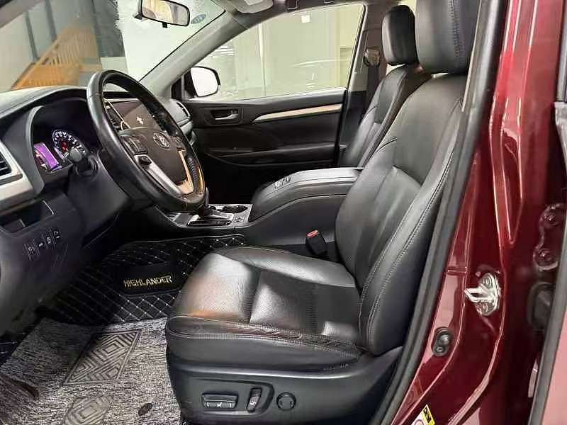 Toyota Highlander 2015 2.0T FWD Luxury 7-Seater 5