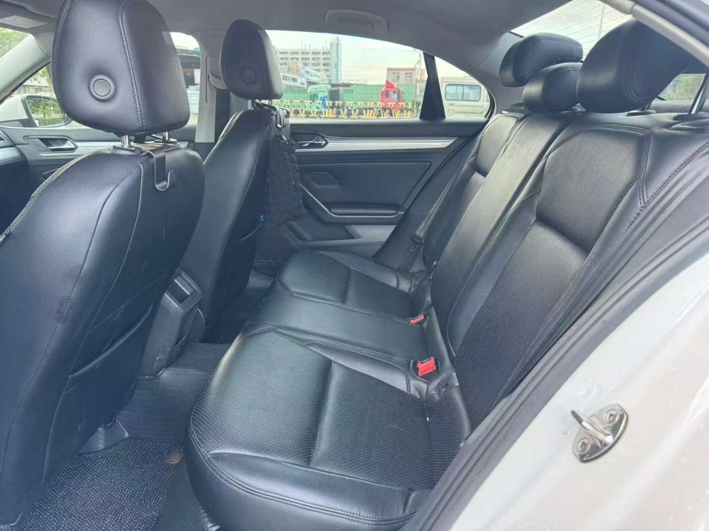 Volkswagen Lamando 2017 230TSI Fashion Edition 8