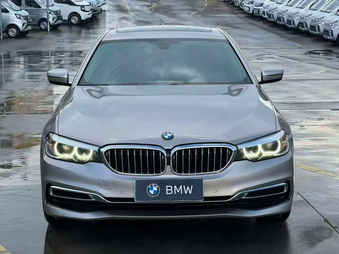 BMW 5 Series 525Li Luxury Edition 2