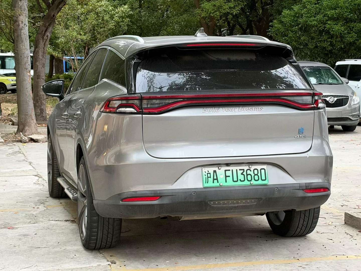 BYD Tang 2019 2.0T Plug-in Hybrid 6