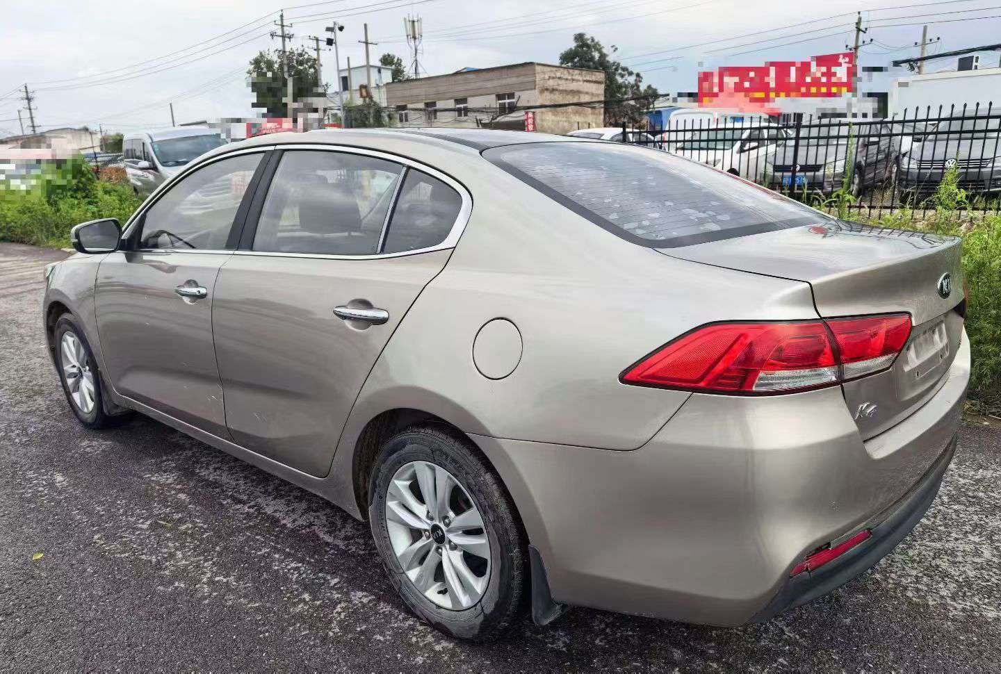 Kia K4 8
