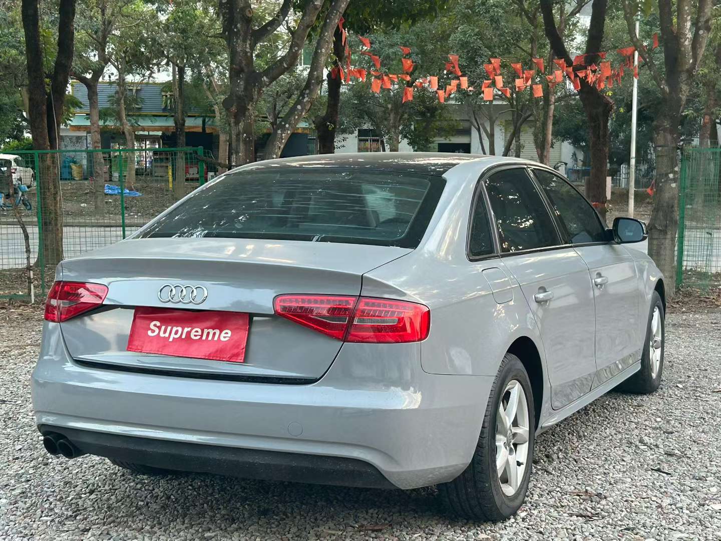 Audi A4L 2.0T Automatic Luxury Edition 9