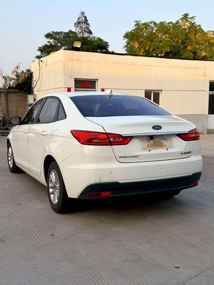 Ford Escort 2020 1.5L Automatic 9
